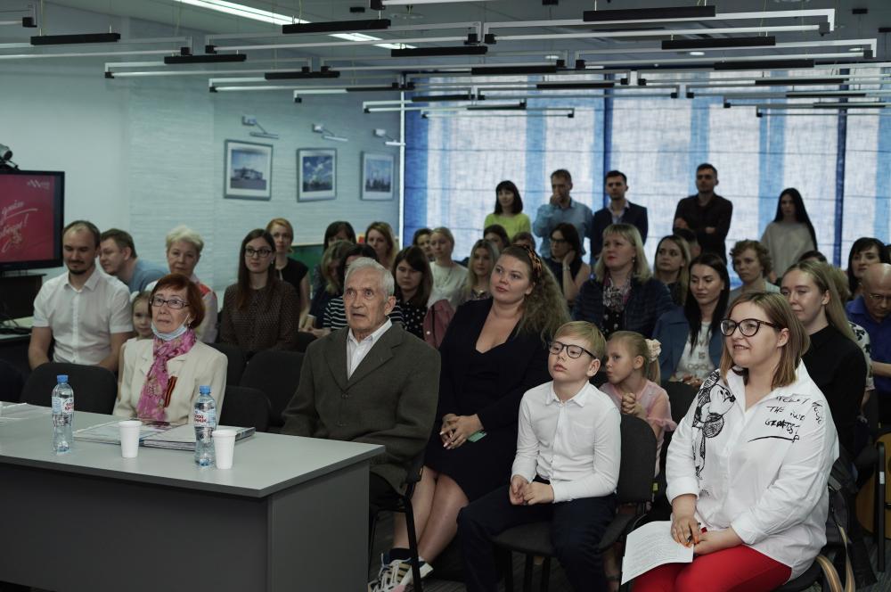 В ЭННОВе отметили День Победы